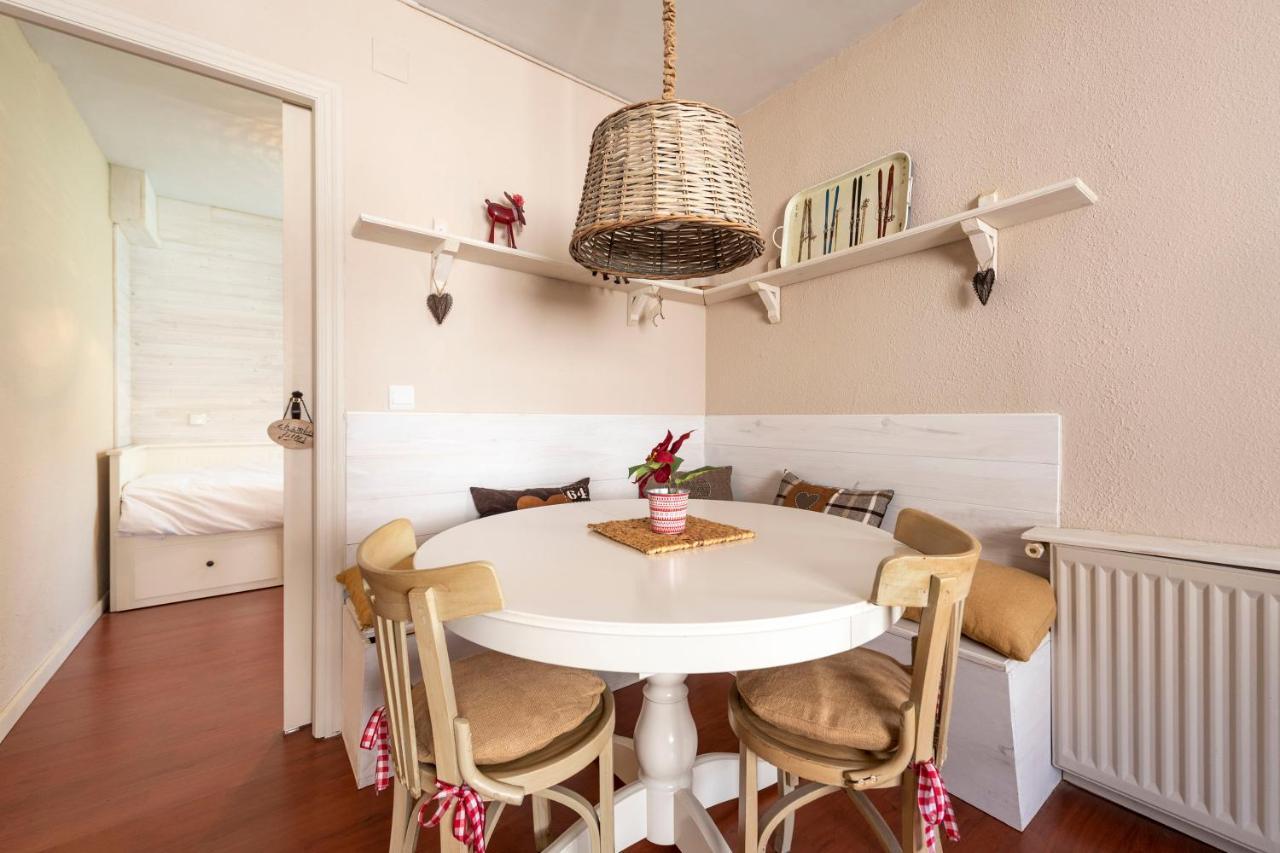 Musales ☆ Apartamento Para 4 Personas Con Ascensor Apartamento Sallent de Gállego Exterior foto